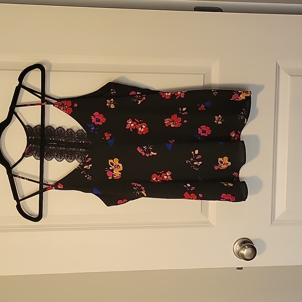 Kismet Flowered Top